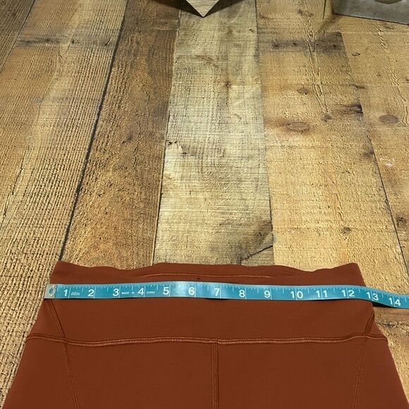 LULULEMON Everlux and Mesh High Rise Crop 23” - Picture 10 of 15